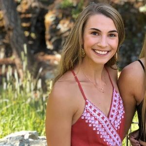 ✨Meet your Posher✨